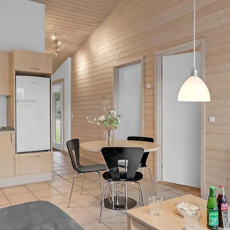 2 Bedroom Lovely In * Pandrup